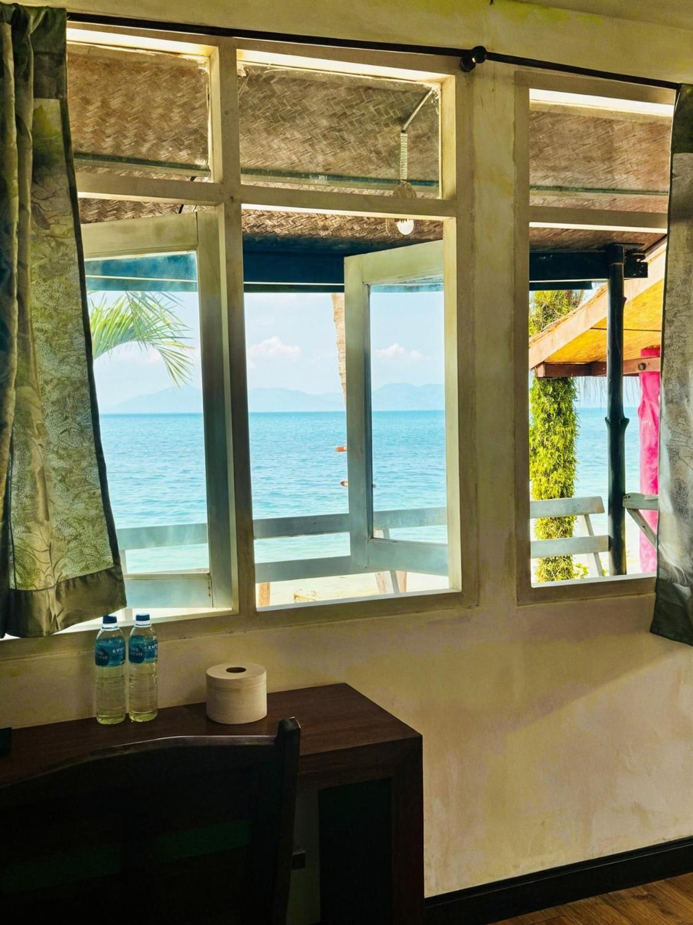 A Little Bungalows By Beach Nathon Bay Exterior foto